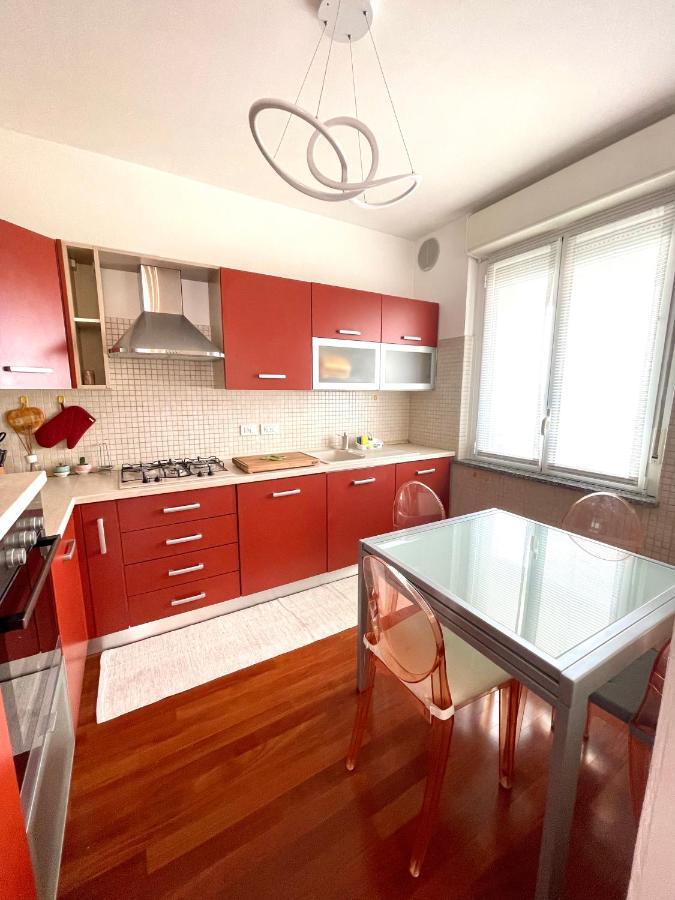 Elegant Apartment In Milan With Panoramic Terrace エクステリア 写真